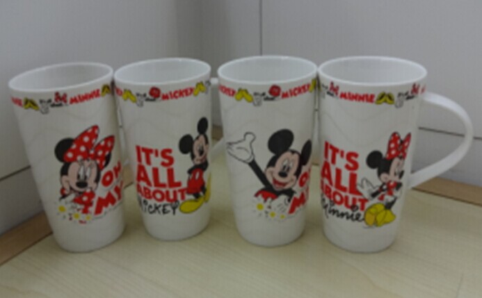 迪士尼 爵士杯（精装）  价格：33.9元